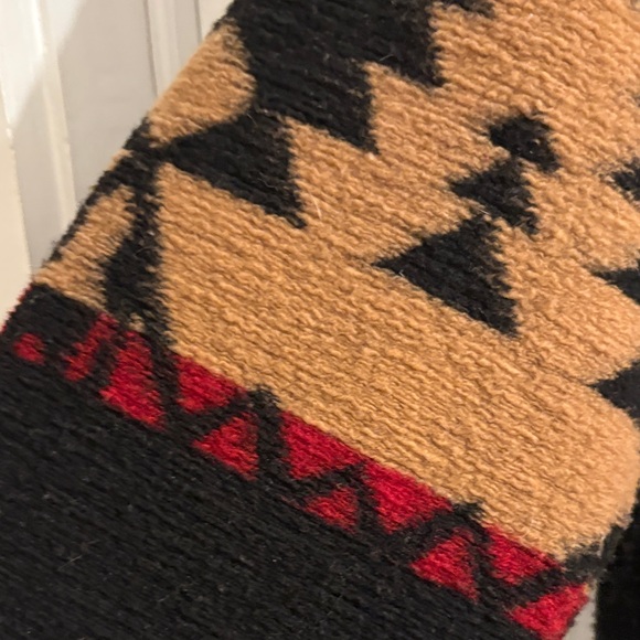 XiRENA Women's Koda Jacket in Serrano- Black, Brown, and Red - Picture 6 of 12